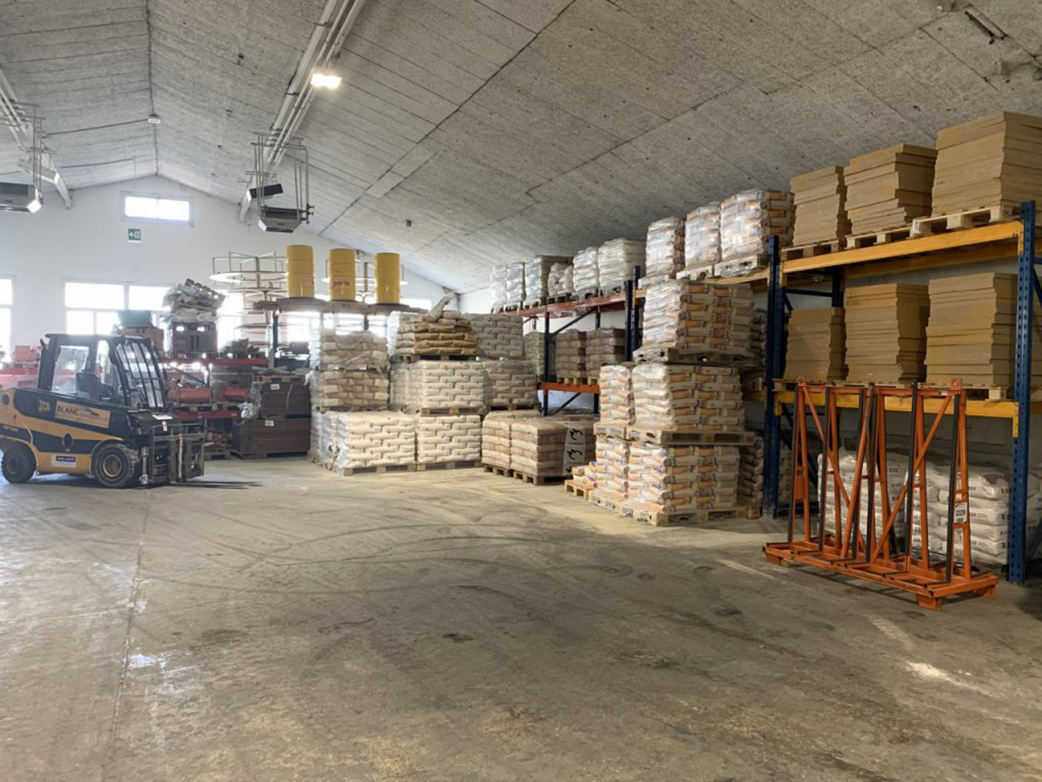 Blanc Transports Depots et logistique Surface de stockage